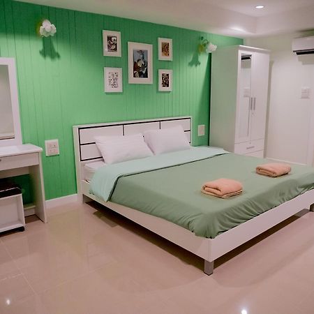 Uj Apartment Bangsaen Εξωτερικό φωτογραφία